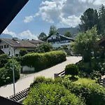 Haus Ruebezahl * Bayerisch Gmain